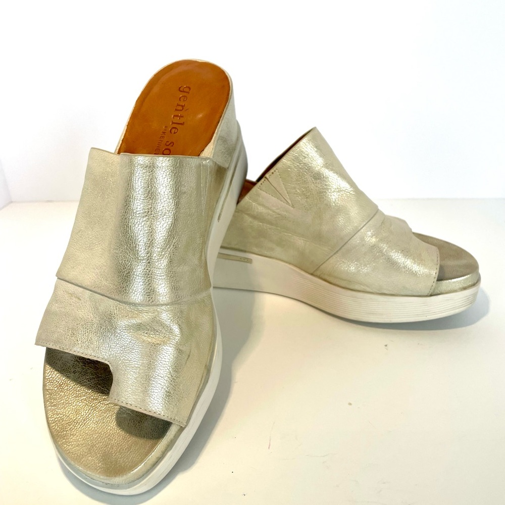 Kenneth Cole Gentle Soul Gisele 65